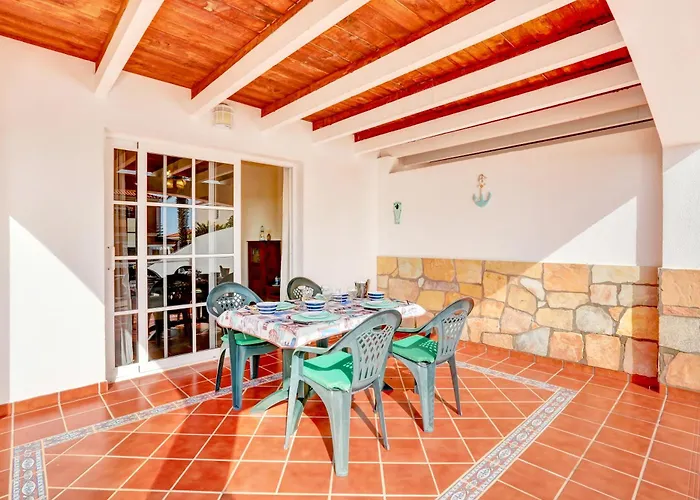 Semesterbostad Greenside Retreat *